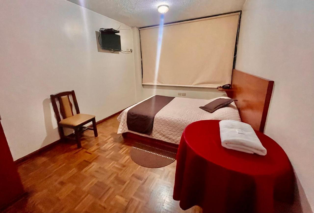 Hotel Bacastell 키토 외부 사진