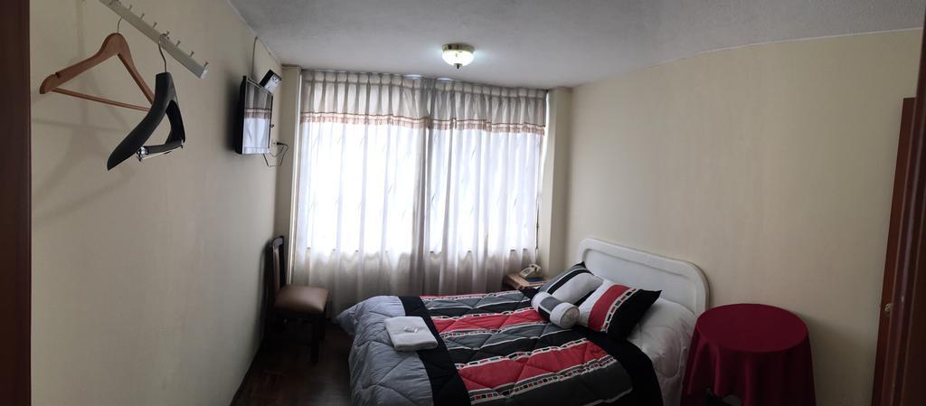 Hotel Bacastell 키토 외부 사진